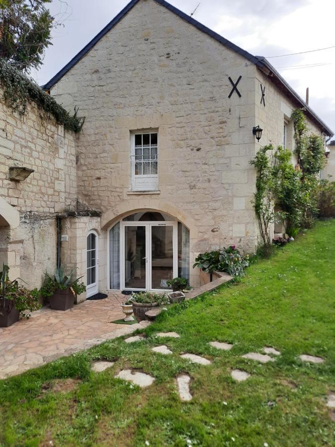 Vila Esprit Troglo Beaumont-en-Véron Exteriér fotografie